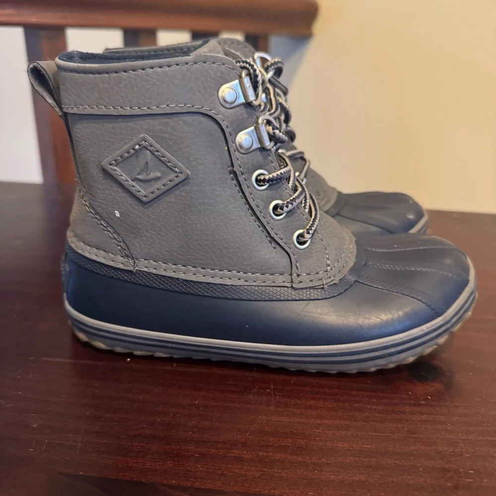 Sperry Bowline Kids Gray and navy blue waterproof snow boots size 12